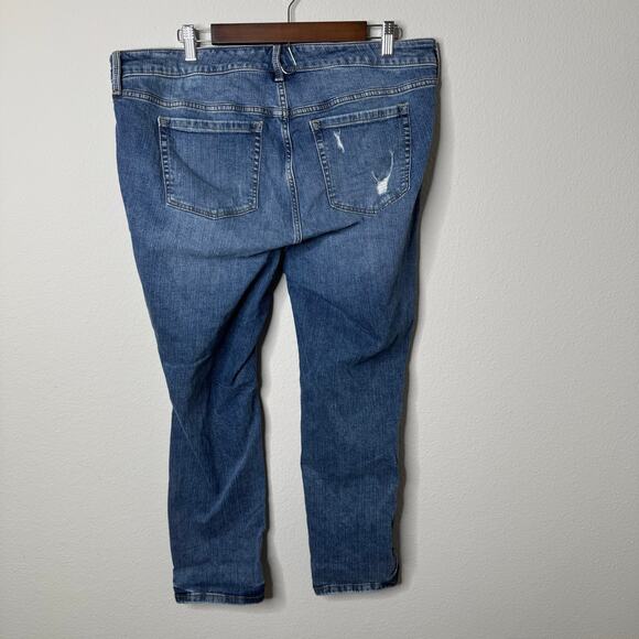 Torrid 18S Boyfriend Straight Distressed Vintage Stretch Jeans Medium Wash - Picture 7 of 12